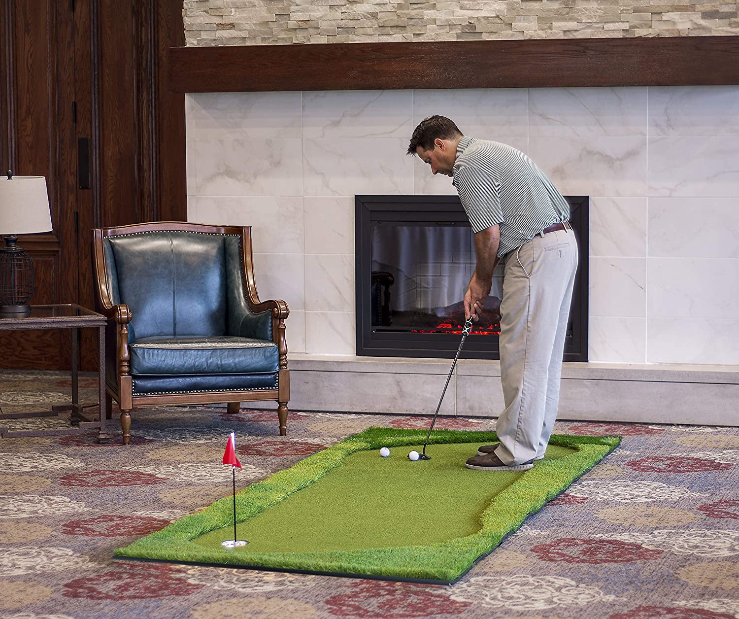 Professional Large Realistic Putting Training Mat, 4 Feet by 10 Feet (Green)